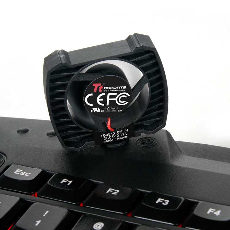 Teclado gaming Tt eSPORTS Challenger Ultimate imagen 5