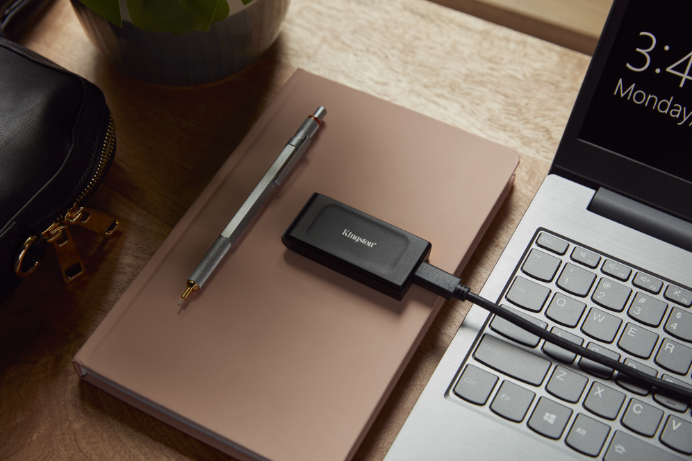 Disco Duro Externo SSD Kingston 1TB Xs1000 miniatura 8