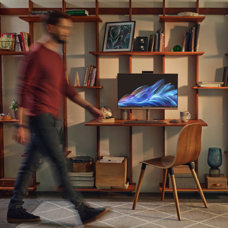 Ordenador All-in-One Hp Omnistudio X 27-CS0015NS intel U5-125H 16Gb 512Gb 27" W11H miniatura 24