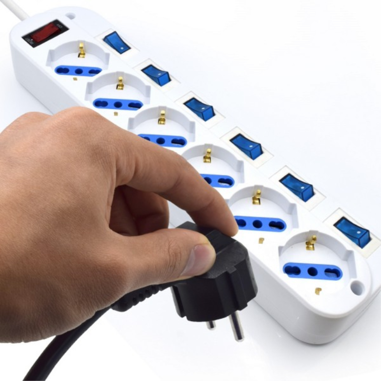 Regleta Ewent 6 Tomas Shuko 16A Con Interruptor On/Off 5M Blanca miniatura 4